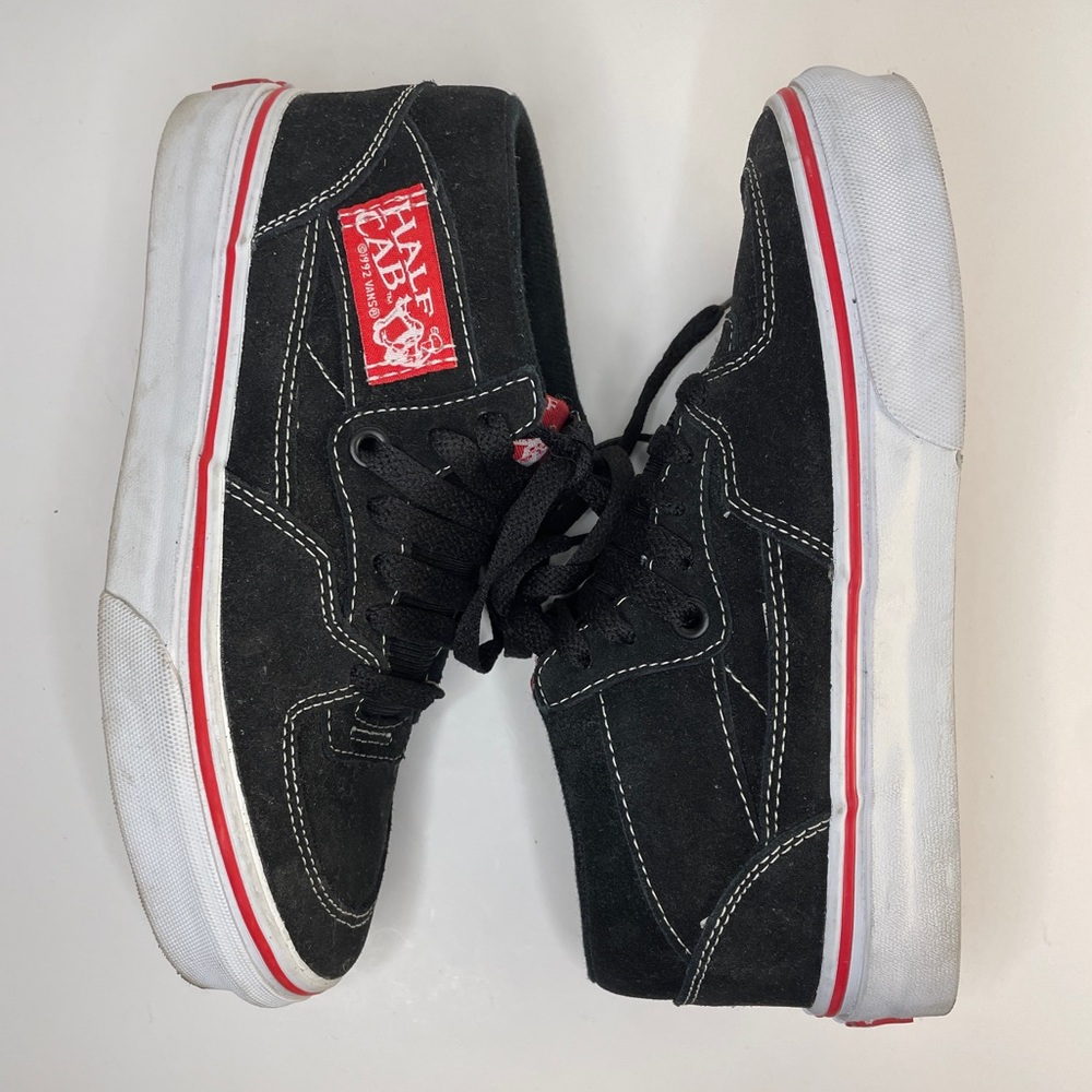 Vans Half Cab Black/White/Red Boys Size 4/Women’s Size 5.5, Worn Twice